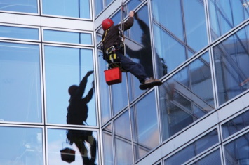 HIGH AREA WINDOW CLEANING SERVICE